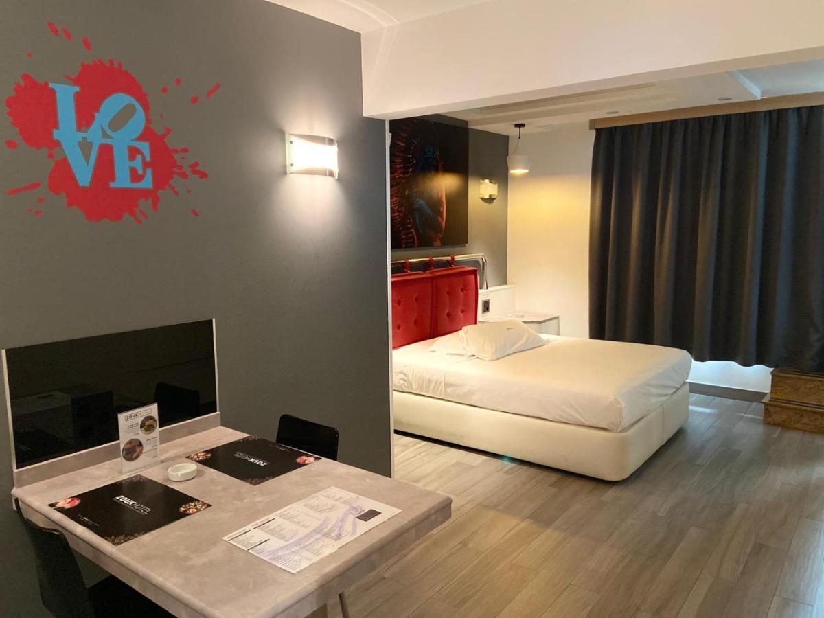Zouk Hotel (Adults Only) Alcalá de Henares Exteriör bild