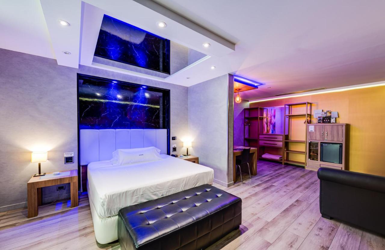Zouk Hotel (Adults Only) Alcalá de Henares Exteriör bild